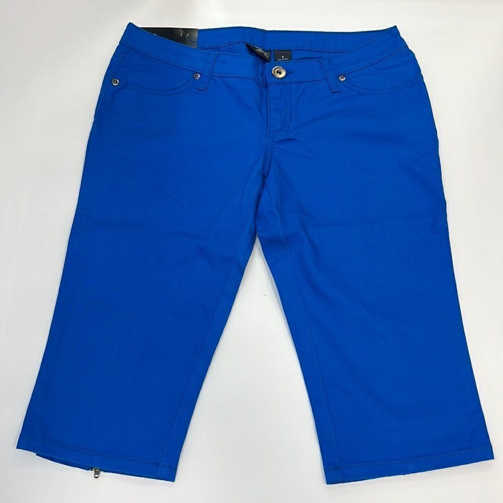 City Streets Women’s Royal Blue Capri Pants Size 9
